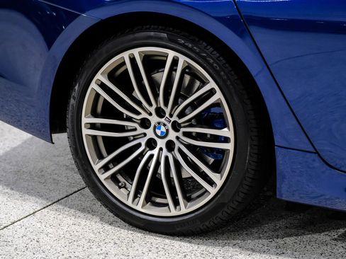 Used 2019 BMW M550i xDrive image 67