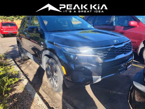 Used 2021 Kia Seltos LX image 1