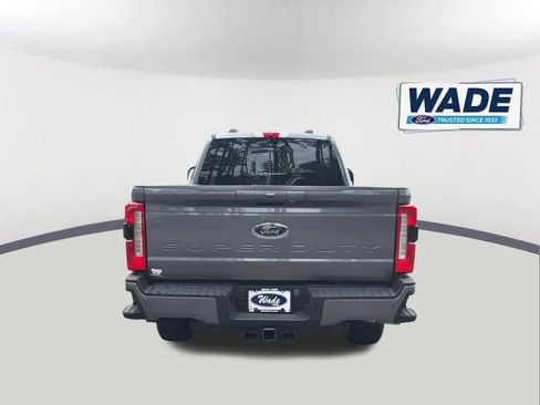 Used 2024 Ford F250 Lariat w/ Lariat Ultimate Package AWD/4WD image 6