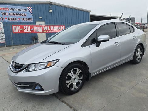 Used 2015 Honda Civic Hybrid Sedan image 2