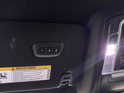 Used 2024 RAM 2500 Laramie w/ Night Edition image 14