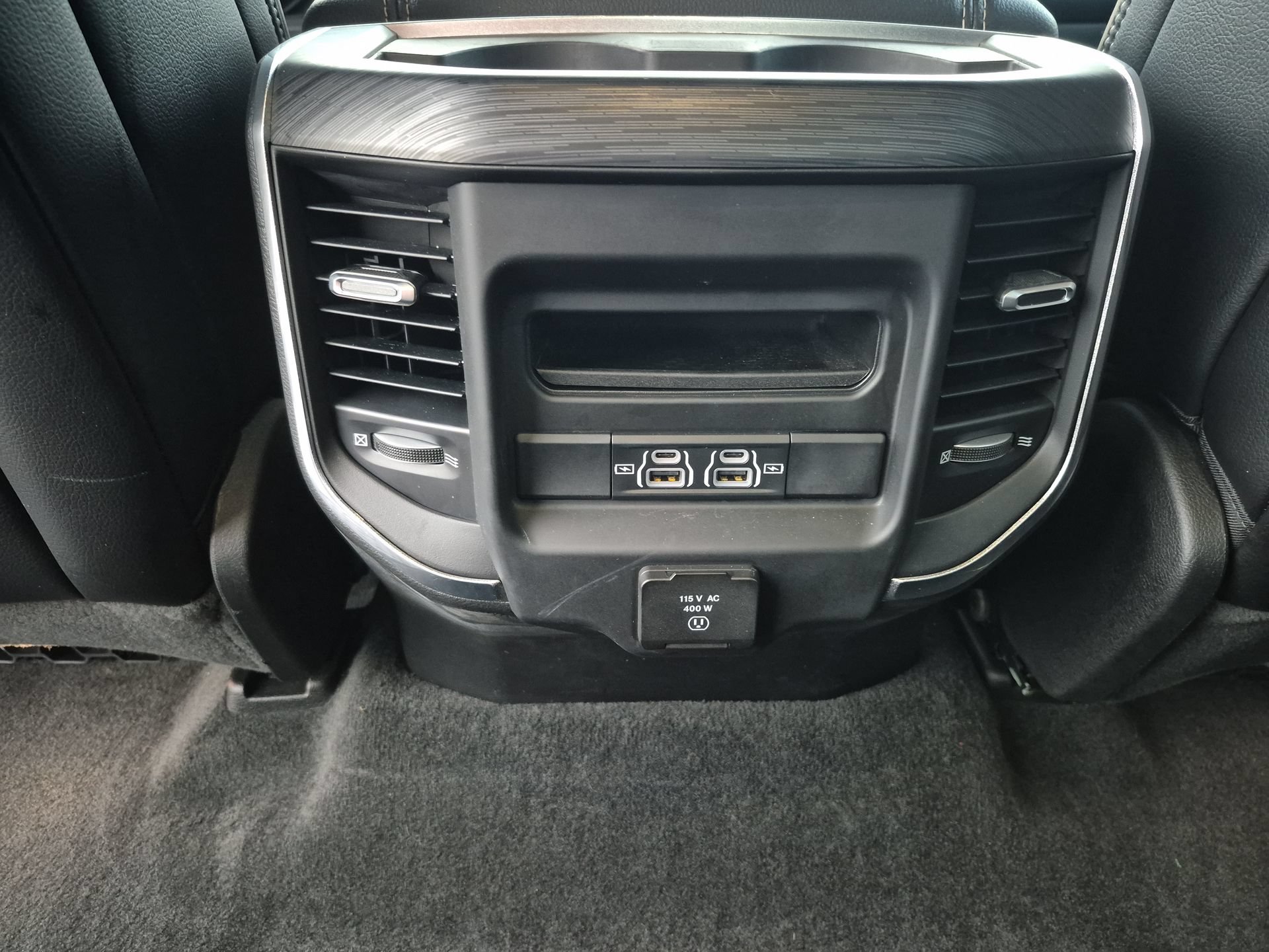 Used 2023 RAM 1500 Laramie AWD/4WD image 22