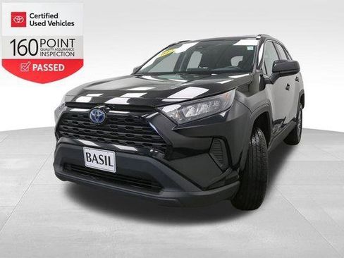 Used 2022 Toyota RAV4 LE image 4