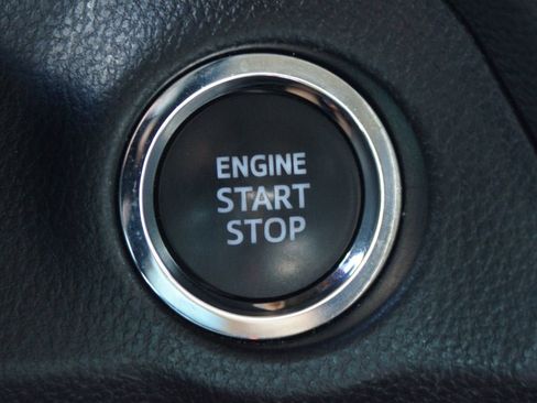 Used 2023 Toyota RAV4 XLE image 9