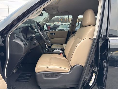 Used 2024 Nissan Armada SV image 14