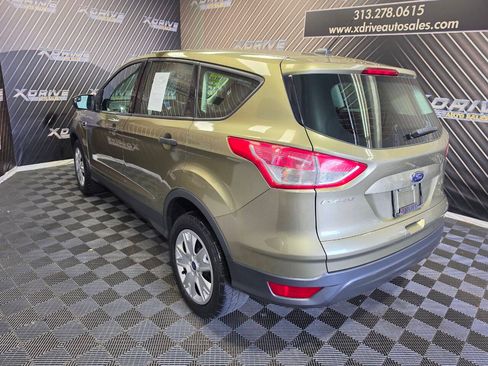 Used 2013 Ford Escape S FWD image 8