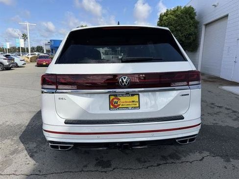 New 2026 Volkswagen Atlas SEL Premium R-Line image 5