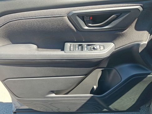 Certified 2025 Subaru Forester Premium image 11