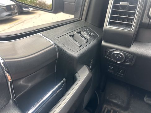 Used 2020 Ford F150 XLT w/ Equipment Group 302A Luxury AWD/4WD image 25