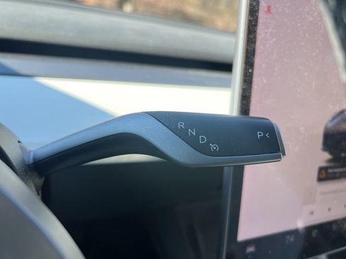 Used 2022 Tesla Model 3 Long Range image 25