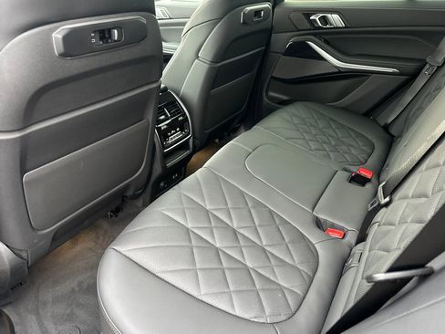 New 2026 BMW X5 xDrive40i w/ M Sport Package image 9