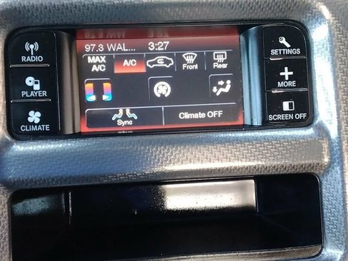 Used 2014 Dodge Charger SE RWD image 16