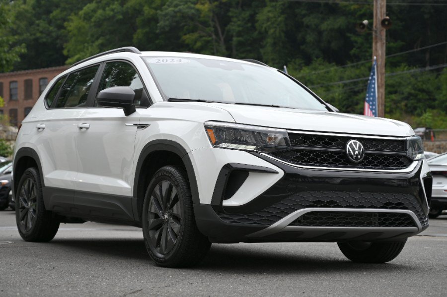 Used 2024 Volkswagen Taos S FWD image 7