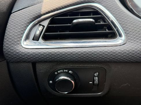 Used 2017 Chevrolet Cruze LT w/ Sun And Sound Package FWD image 21