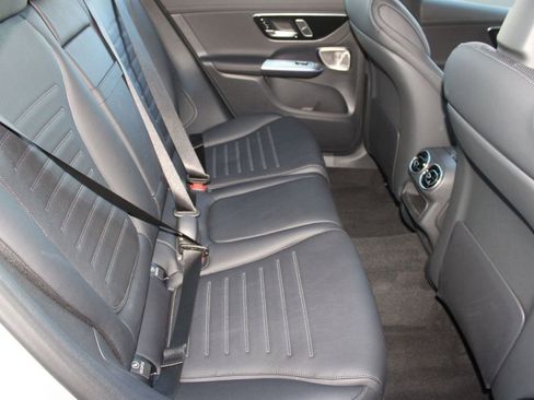 New 2026 Mercedes-Benz GLC 43 AMG 4MATIC image 32