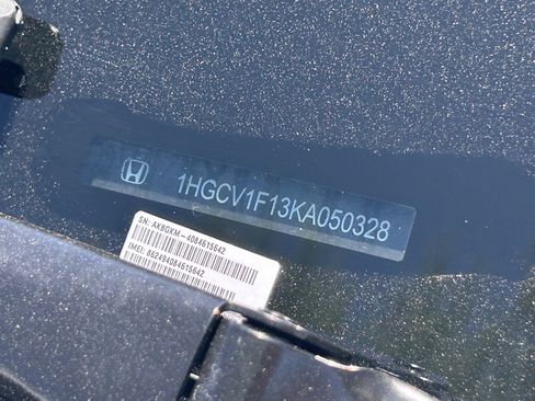 Used 2019 Honda Accord LX image 30