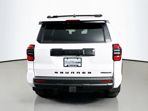 New 2026 Toyota 4Runner TRD Off-Road Premium AWD/4WD image 6