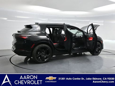 New 2025 Chevrolet Equinox EV RS image 4