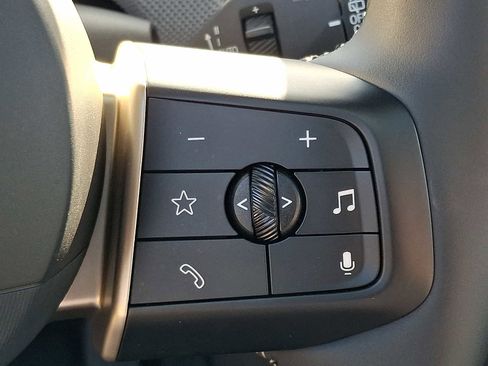 Used 2025 MINI Cooper 2-Door Hardtop image 24