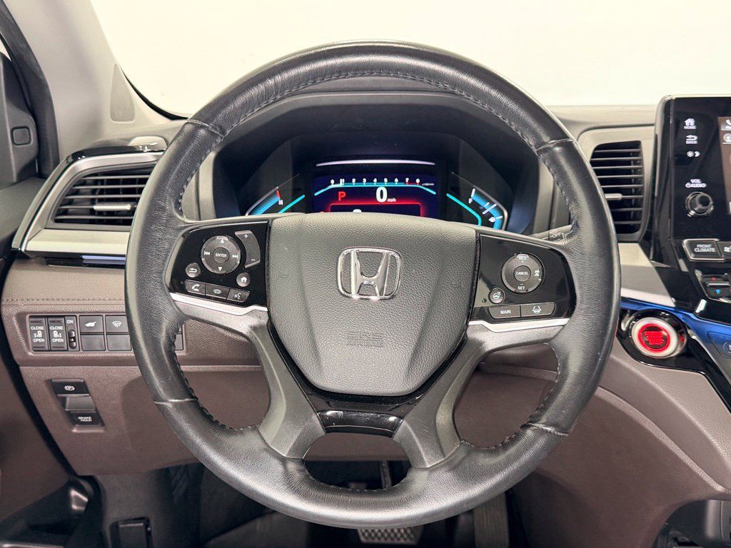 Used 2019 Honda Odyssey Touring image 16