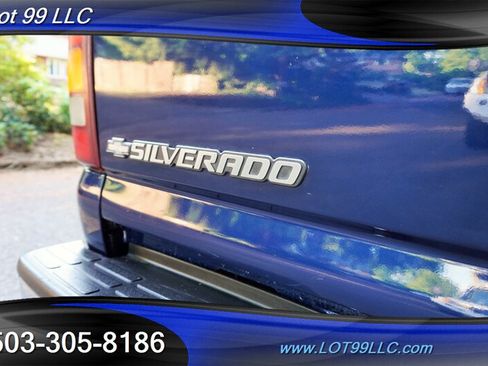 Used 2001 Chevrolet Silverado 2500 LS w/ Off-Road Skid Plate Pkg AWD/4WD image 31