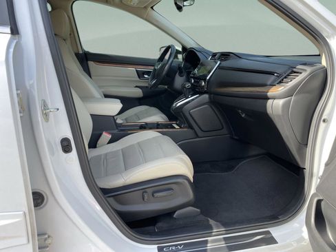 Certified 2020 Honda CR-V Touring image 19