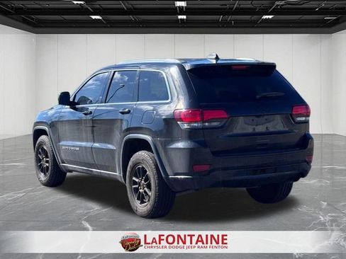 Certified 2020 Jeep Grand Cherokee Laredo image 3