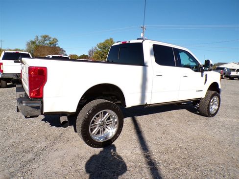 Used 2020 Ford F350 Lariat w/ Lariat Ultimate Package image 9