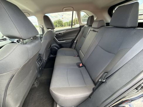 Certified 2025 Toyota RAV4 LE FWD image 24