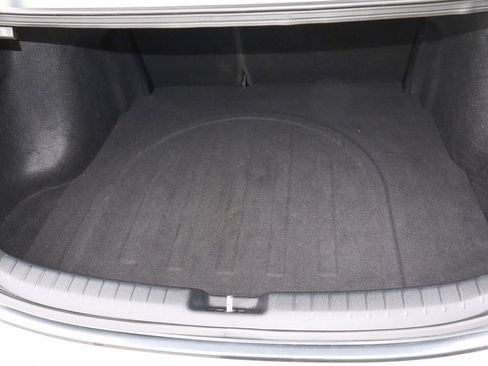 Used 2022 Kia Forte LXS w/ LXS Technology Package image 9