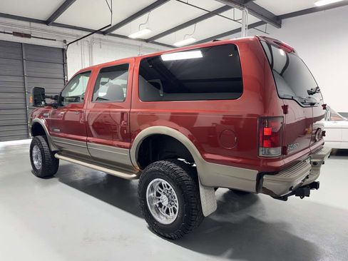 Used 2004 Ford Excursion Eddie Bauer image 9