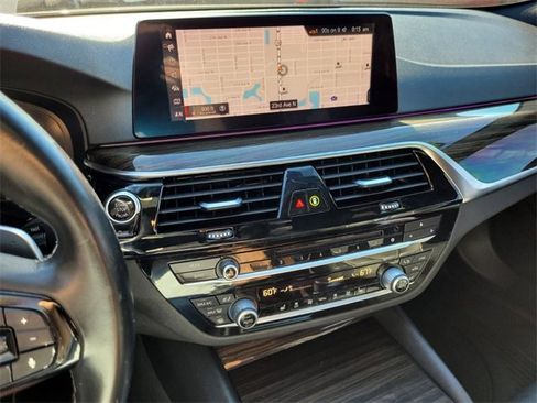 Used 2019 BMW 530i w/ Convenience Package image 22