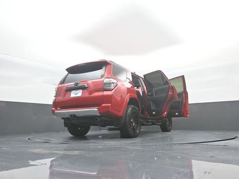 Used 2024 Toyota 4Runner TRD Off-Road Premium w/ Off Road Premium Plus Package AWD/4WD image 44