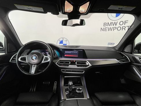 Used 2019 BMW X5 xDrive40i w/ M Sport Package image 11