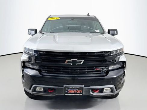 Used 2019 Chevrolet Silverado 1500 LT Trail Boss AWD/4WD image 2