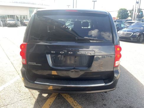 Used 2014 Dodge Grand Caravan American Value Package FWD image 4