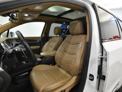 Used 2020 Cadillac XT6 Sport w/ Platinum Package image 11