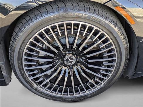 Used 2022 Mercedes-Benz EQS 580 4MATIC Sedan image 22