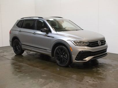 Used 2022 Volkswagen Tiguan SE R-Line