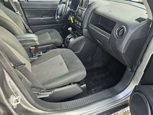 Used 2013 Jeep Patriot Latitude w/ Sun/Sound Group image 14