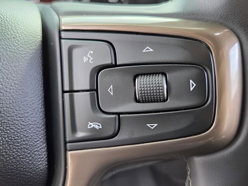 Used 2023 Chevrolet Silverado 2500 High Country w/ Z71 Off-Road Package AWD/4WD image 24