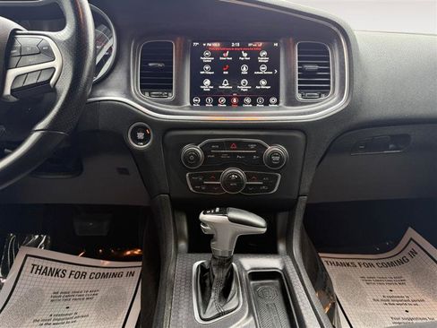 Used 2018 Dodge Charger GT image 12