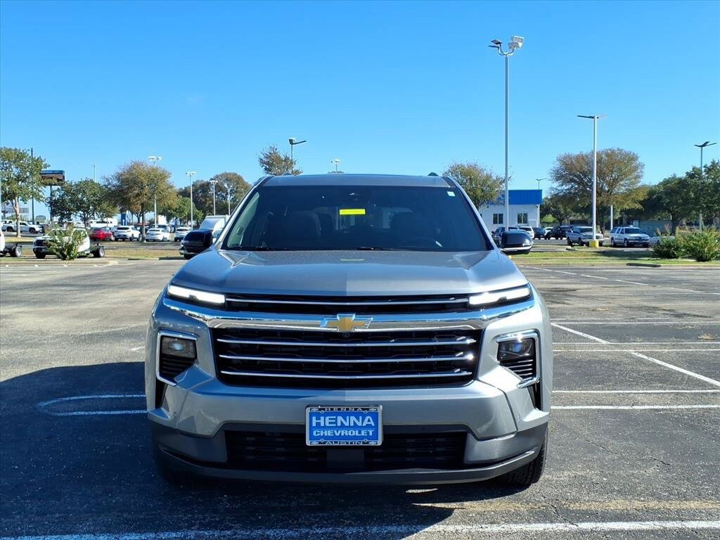 New 2027 Chevrolet Traverse LT w/ Enhanced Driving Package FWD image 9