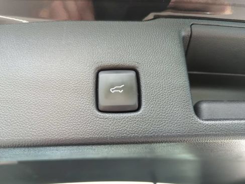 Certified 2024 Ford Escape Active AWD/4WD image 22