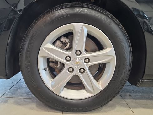 Used 2023 Chevrolet Malibu LT FWD image 13