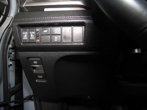 Certified 2024 Honda Odyssey Sport image 8