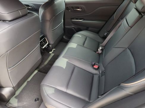 Used 2025 Toyota Crown Platinum AWD/4WD image 24
