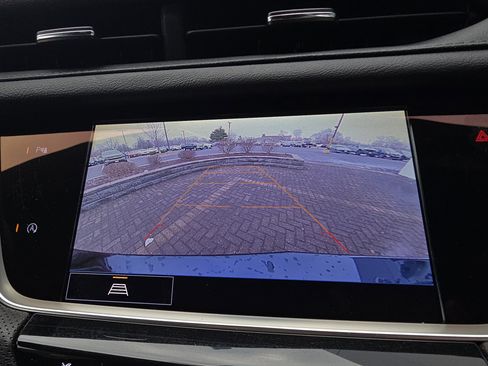 Used 2025 Cadillac XT5 Premium Luxury image 30