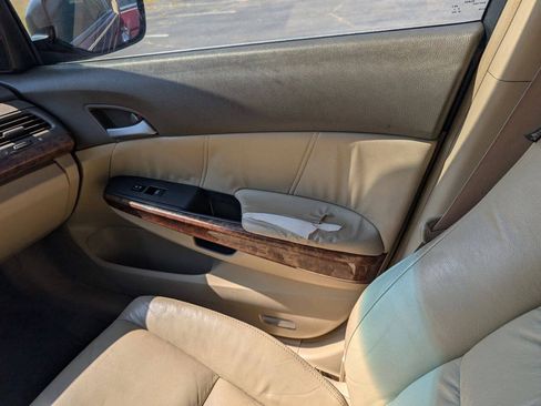 Used 2009 Honda Accord EX-L image 29