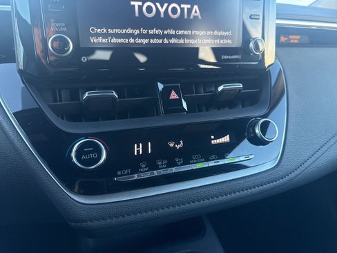 Used 2022 Toyota Corolla SE w/ Carpet Mat Package (TMS) image 20